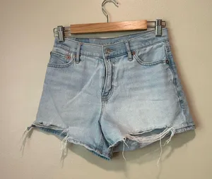 American Eagle size 0 relaxed shorts  thumbnail 1