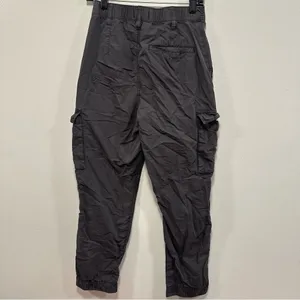 Abercrombie and Fitch, cargo pants! Casual pants in a women's size small regular! thumbnail 3