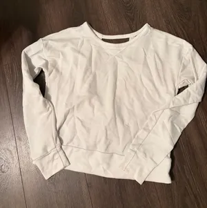 Nike White Women’s Long-Sleeve Open-Back Sweatshirt XS thumbnail 1