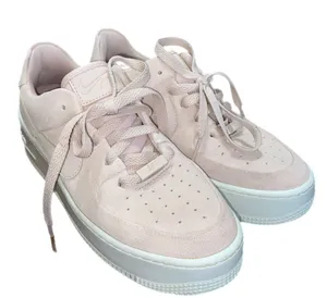 Nike Air Force 1 Sage Low size 7.5 thumbnail 1