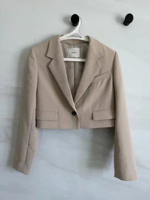 Aritzia Wilfred Generation Waist Cropped Blazer Beige Crepette Jacket Size 0 thumbnail 2