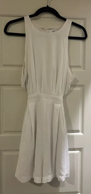 White romper  thumbnail 1