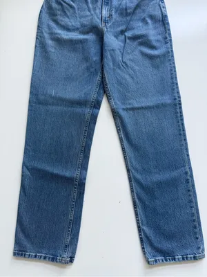 NWT Abercrombie & Fitch The 90’s Straight Ultra High Rise Jeans Size 30/10 thumbnail 4