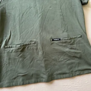 Jaanuu Cesi Slim Scrub Top thumbnail 6