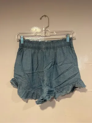 Light Blue Denim‎ looking Aerie Ruffle Hem Women's Shorts thumbnail 3