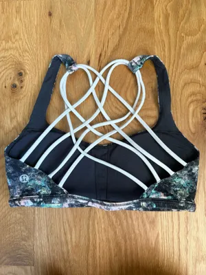 Lululemon Sports Bra thumbnail 2