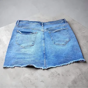 Kensie Jeans "The Skirt" | Vintage Luxe | Denim Mini Skirt | Distressed size 16 thumbnail 6