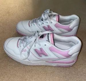 New Balance 550 Sneakers Women’s thumbnail 1