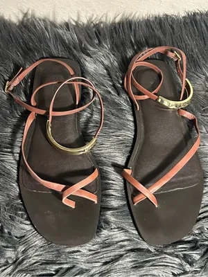 Madewell The Vira Bangle Ankle-Wrap Sandal in Leather Leather Ankle-Strap Flat 8 thumbnail 10