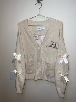 Hello‎ Kitty Bow Sleeve Fuzzy Cardigan Cream Sanrio S/M NWT thumbnail 11
