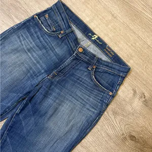 •7 For All Mankind• Mid Rise Roxanne Jeans thumbnail 2