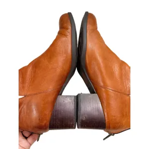 Born kenzy booties brown leather wedge size 9 thumbnail 2