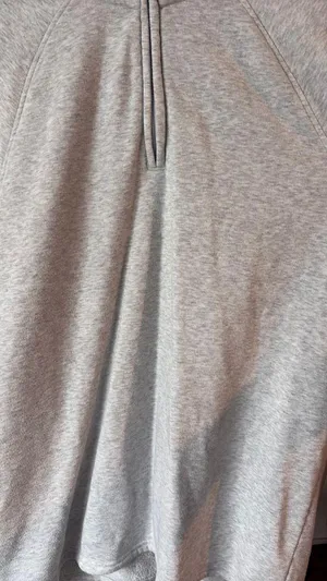 Grey Fleece Quarter thumbnail 2