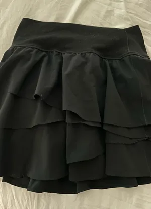 Aerie Offline Black ruffle skirt thumbnail 1