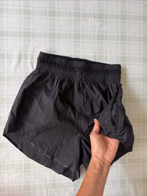 Lululemon Women’s Black Active Running Shorts thumbnail 7