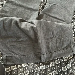 Old navy pixie Straight dress pants thumbnail 3