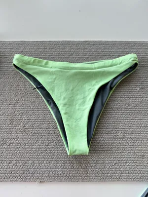Jolyn 3 Piece Bikini Set Annie Medium Holland Large Mara Small in Mint thumbnail 10