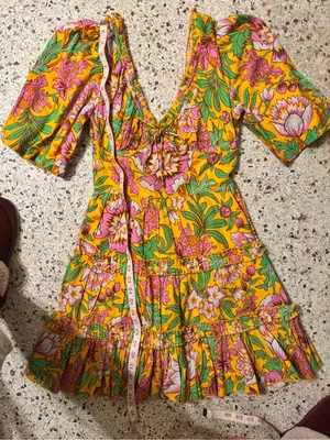 Love the Label Eloise Mini Dress in the "Betty Yellow Print" pattern thumbnail 7