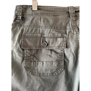 Unionbay Gray Cargo Hiking Shorts Women Sz 4 thumbnail 9