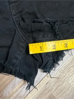 American Eagle Outfitters Black Distressed Denim Shorts Women’s Size 14 thumbnail 4