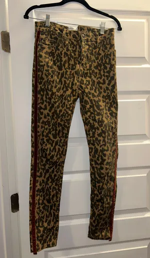 Pants thumbnail 1