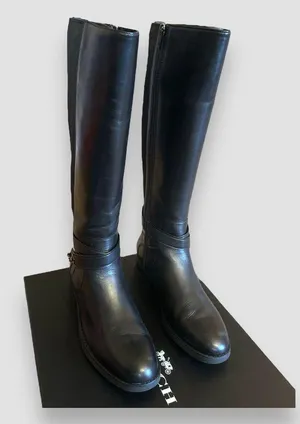Coach Riding Boots Essex Semi Matte Leather/Stretch Black Women' SZ 6.5B 36.5 EU thumbnail 4