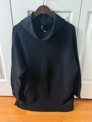 Free People Ottoman Slouchy Tunic in Black thumbnail 2