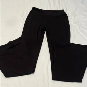 Satina size small black flare stretchy pants leggings EUC worn 3-4 times thumbnail 2