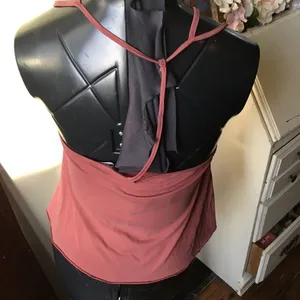 Lulus strappy rose sleeveless crop S top thumbnail 3