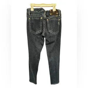NWOT Miss Me Medium Wash Denim Jeans thumbnail 2