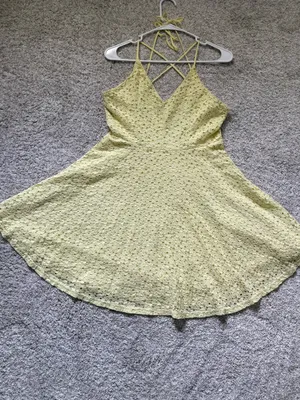 Kimchi Blue Urban Outfitters Lace fit flare halter Mini Dress Open Back Fairy sz 10 thumbnail 2