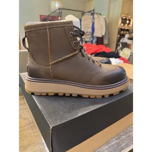 UGG Idyllwild Lace Boots Oak 1171353 Men Size 9 Brown Lace Up Leather thumbnail 3
