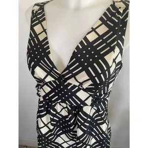 Women's J. crew Silk Tank‎ Tie Top, Size 2 Small EUC! 0210 thumbnail 2