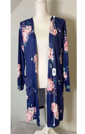 NEW! Women’s Dark Purple Floral Open Front Kimono Robe Size MEDIUM thumbnail 5