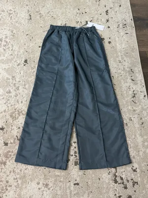 Alo Yoga Afterglow Wide-Leg Track Pants Size Medium in Steel Gray NWT thumbnail 3