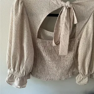 Sienna Sky Smocked Waist Cropped Top Bow Size Medium thumbnail 15