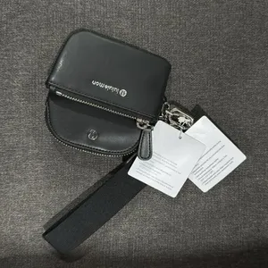 LULULEMON Athletica Black DUAL Pouch Wristlet thumbnail 2