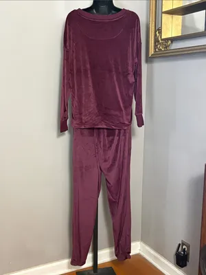 Joyspun Medium Plush Burgundy "JOY" Pajama Set thumbnail 2