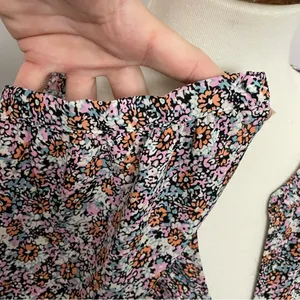 Rose & Olive Top Tunic Floral Split Neckline 3/4 Sleeve Smocking Pink Blue White thumbnail 6