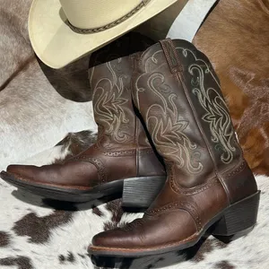 Ariat 15834 Legend Square Toe Brown Pull‎ On Leather Cowboy Boots - 9B BB2 thumbnail 1
