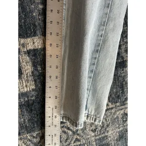 H&M &Denim 90’s Straight Ultra High Waist Jeans Wide Leg Light Distressed Size 2 thumbnail 6