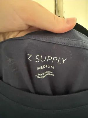Z Supply Ciao Boyfriend Tee Navy Blue Red Eclipse Embroidered Size Medium thumbnail 6
