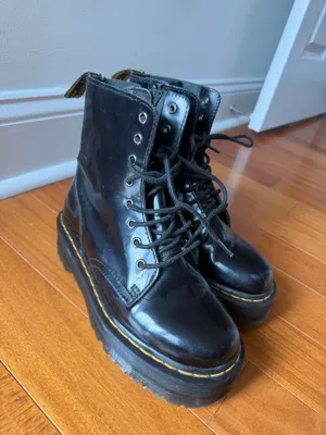 Dr. Martens Boots thumbnail 2