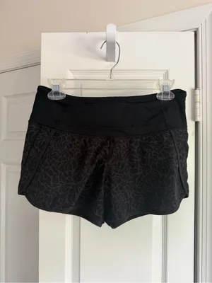 Lululemon Run Times Short 4-Way Stretch Petal Camo Black Size 4 thumbnail 9