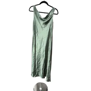 ASTR The Label Elain One Shoulder Satin‎ Midi Dress Sage Green Women's Large thumbnail 5