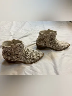 Very G Spotted Calf Hair Style Ankle Booties thumbnail 3