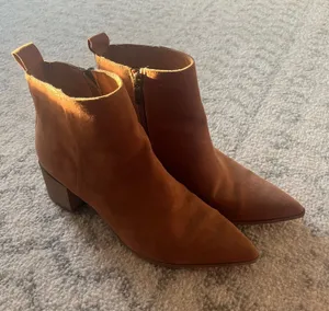 Universal Thread Brown Booties thumbnail 1