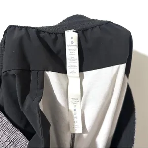 Lululemon Spring Break Away Short *4-way Stretch 3" Size 6 thumbnail 7