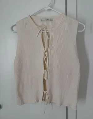 Abercrombie & Fitch Top thumbnail 1