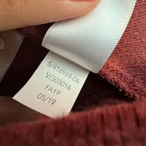 ATHLETA Nirvana Open Cardigan in Maple Red‎ thumbnail 6